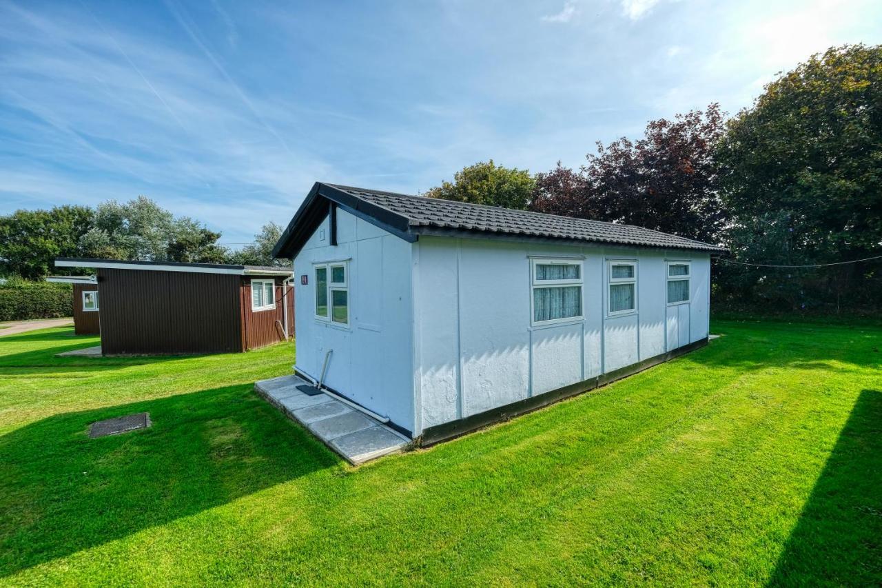 Two Hoots Chalet Mundesley Exterior foto